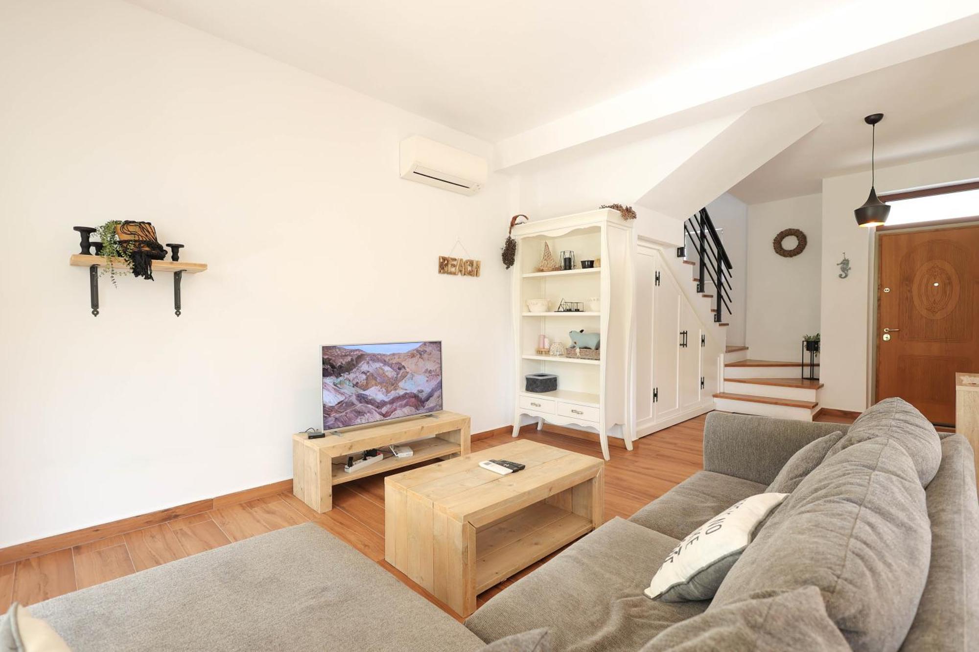 Villa Grandstay Perla