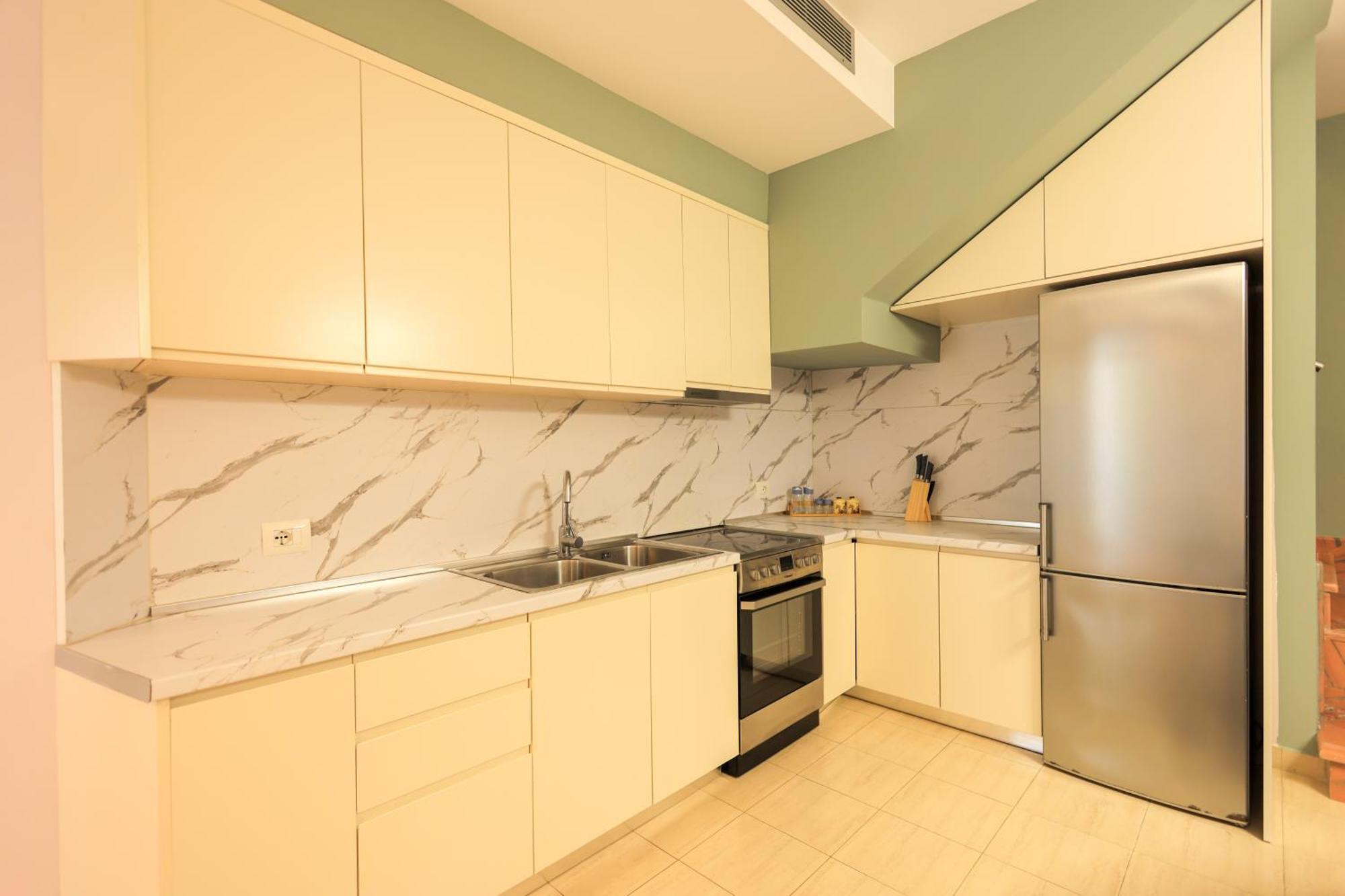 Grandstay Perla
